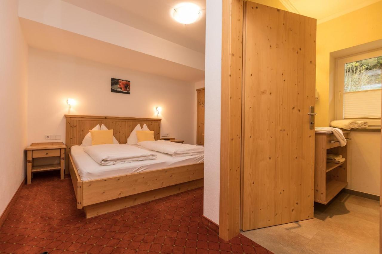 Alpenhof Apartments Mittersill Kamer foto